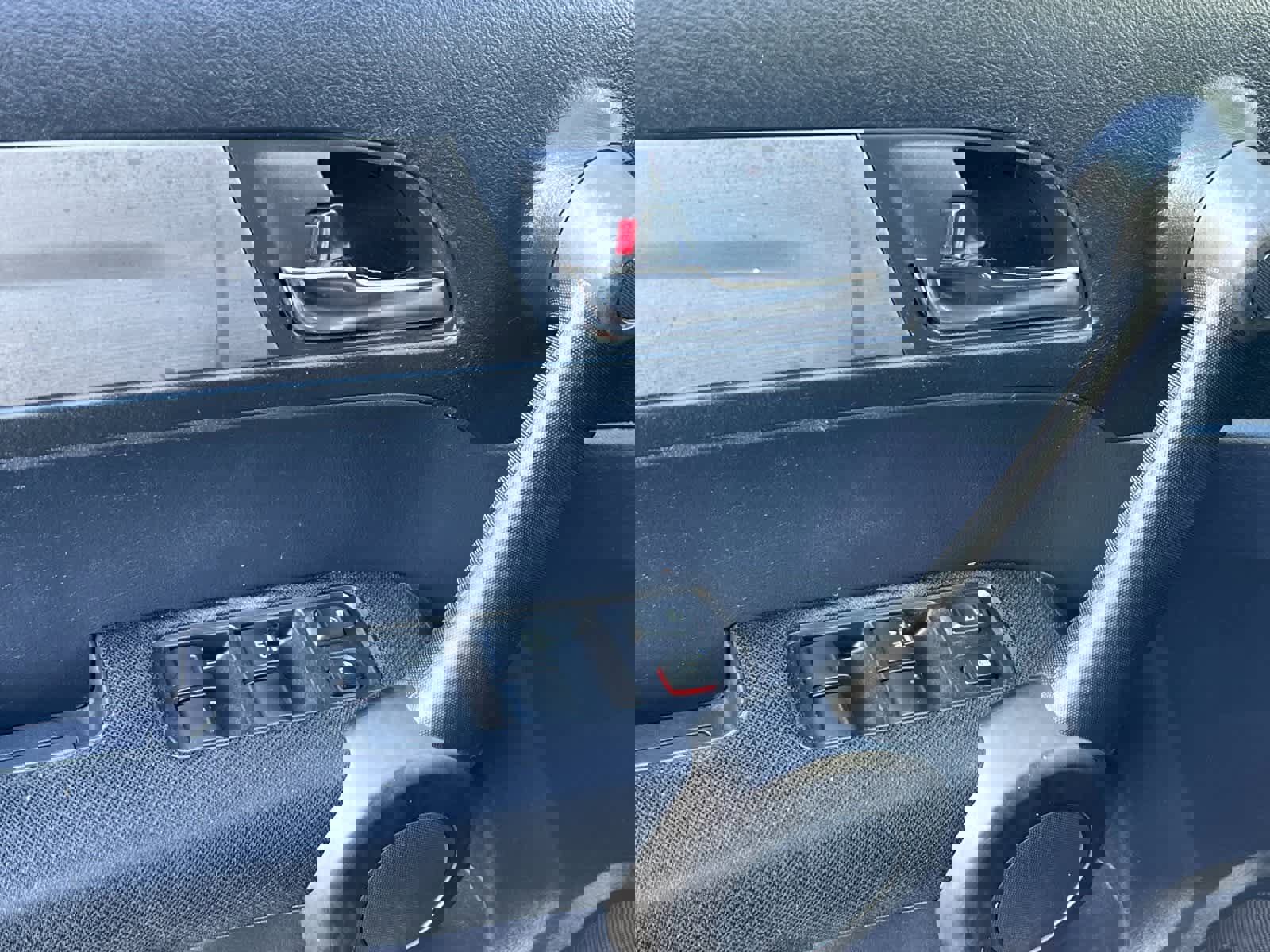 Used 2010 Honda CR-V EX image 12