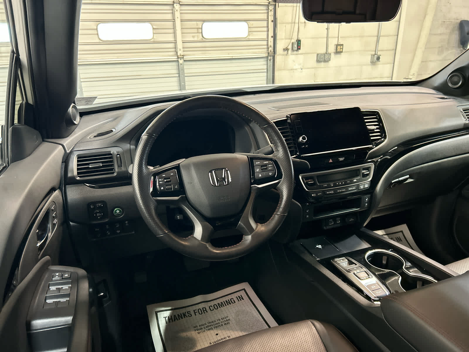 Used 2025 Honda Ridgeline Black Edition image 5