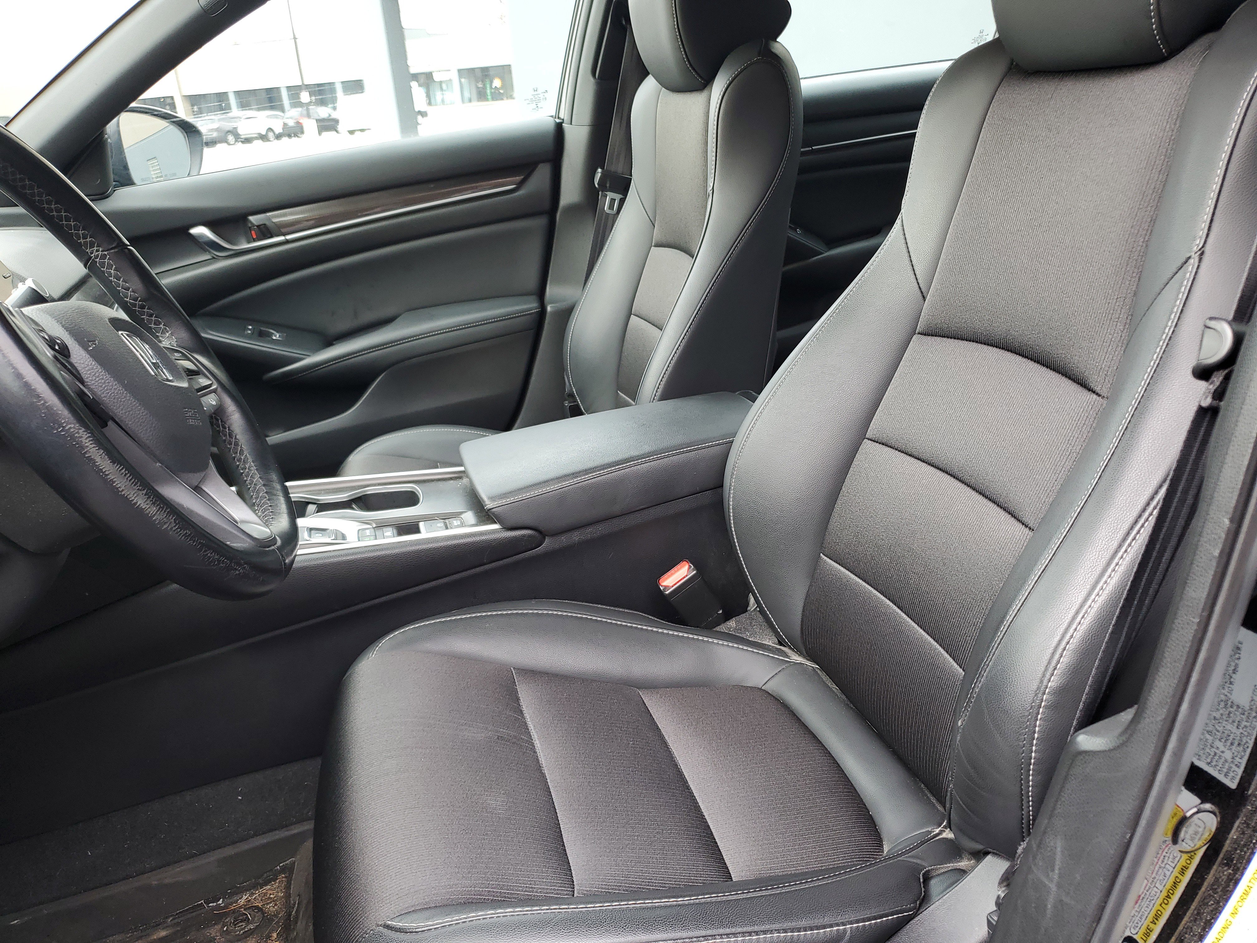 Used 2022 Honda Accord Sport image 28