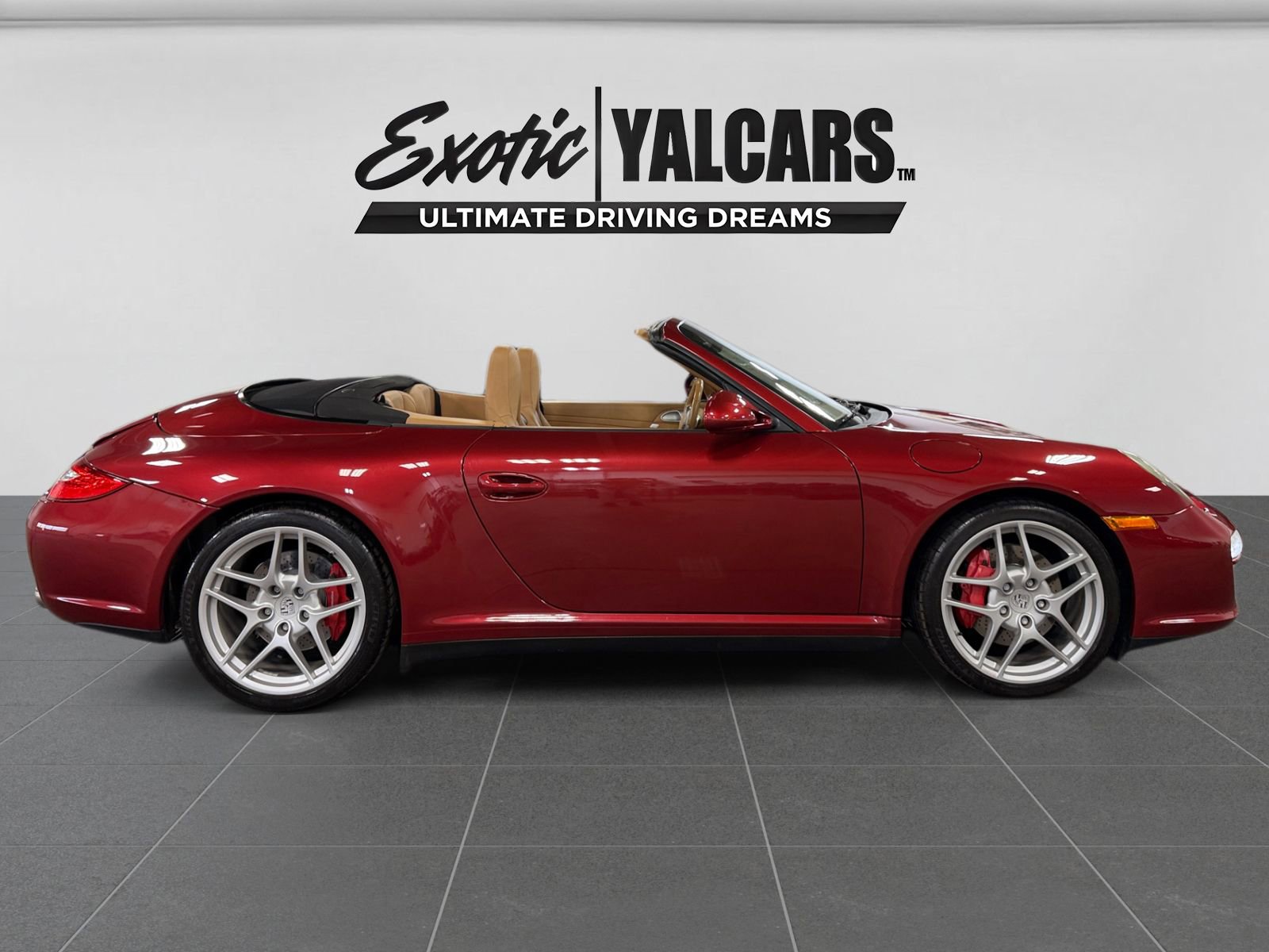 Used 2009 Porsche 911 Cabriolet image 10
