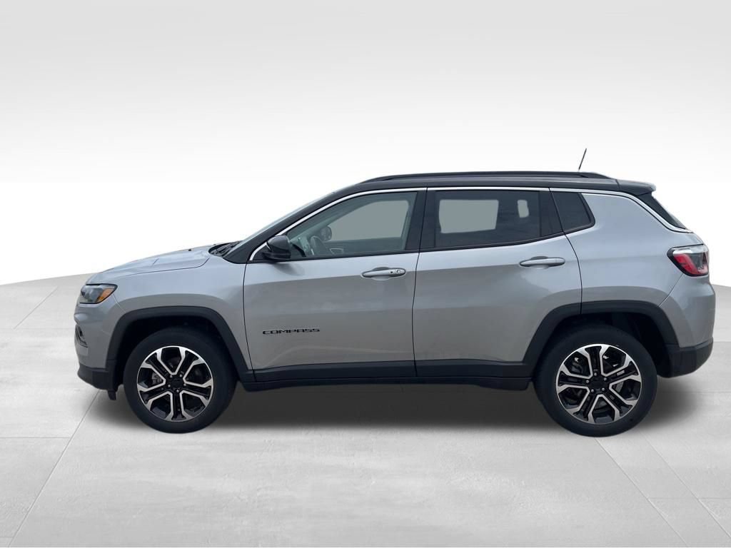 Used 2022 Jeep Compass Limited AWD/4WD image 4