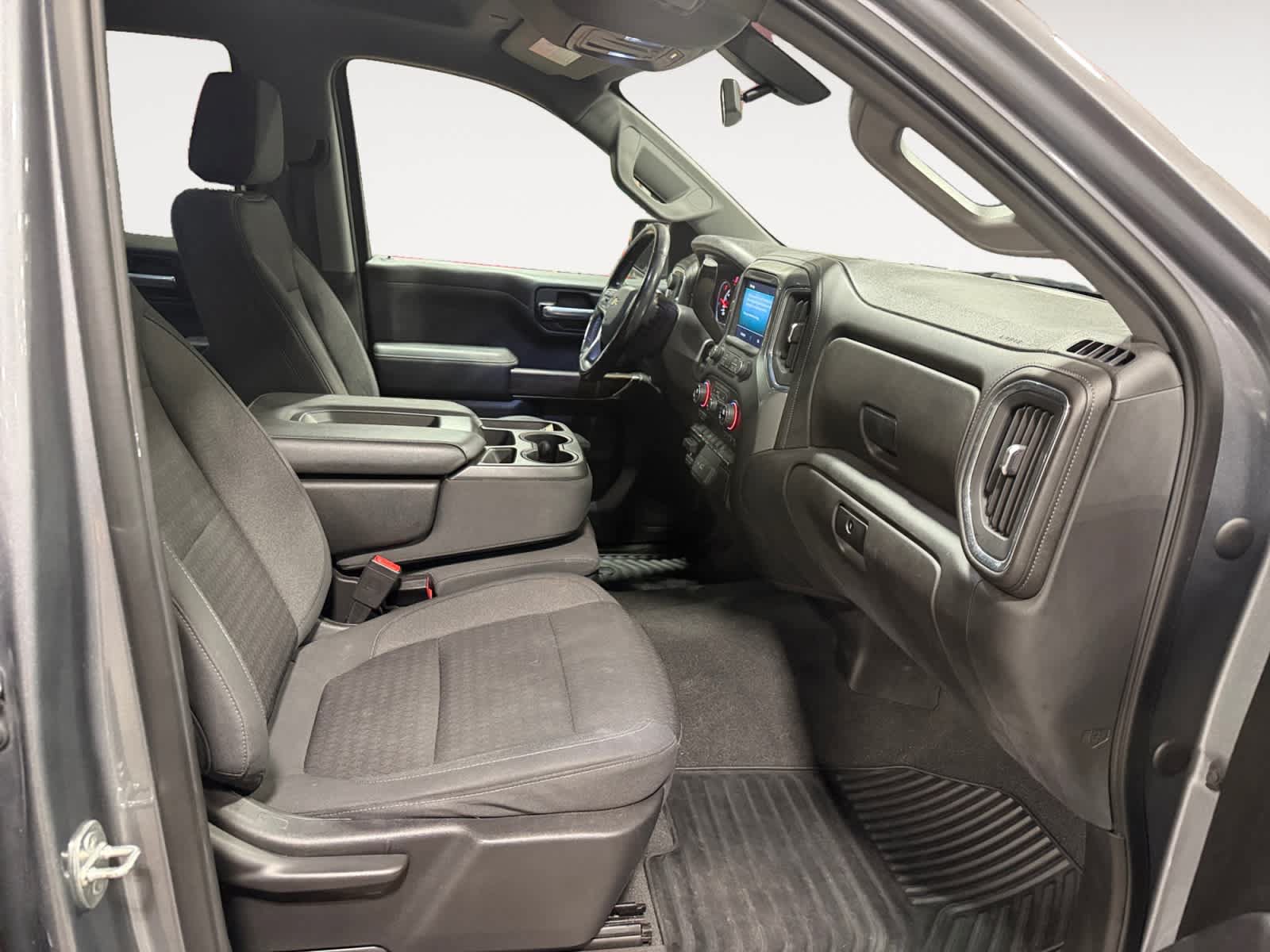 Used 2021 Chevrolet Silverado 1500 LT w/ Bed Protection Package AWD/4WD image 16