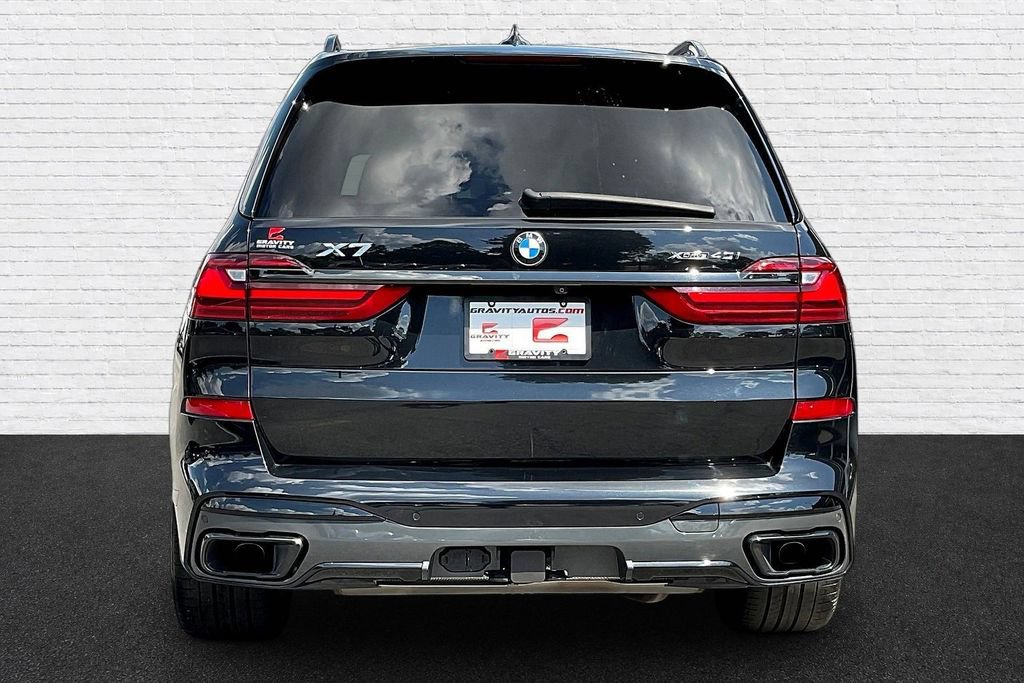 Used 2022 BMW X7 xDrive40i w/ M Sport Package AWD/4WD image 5