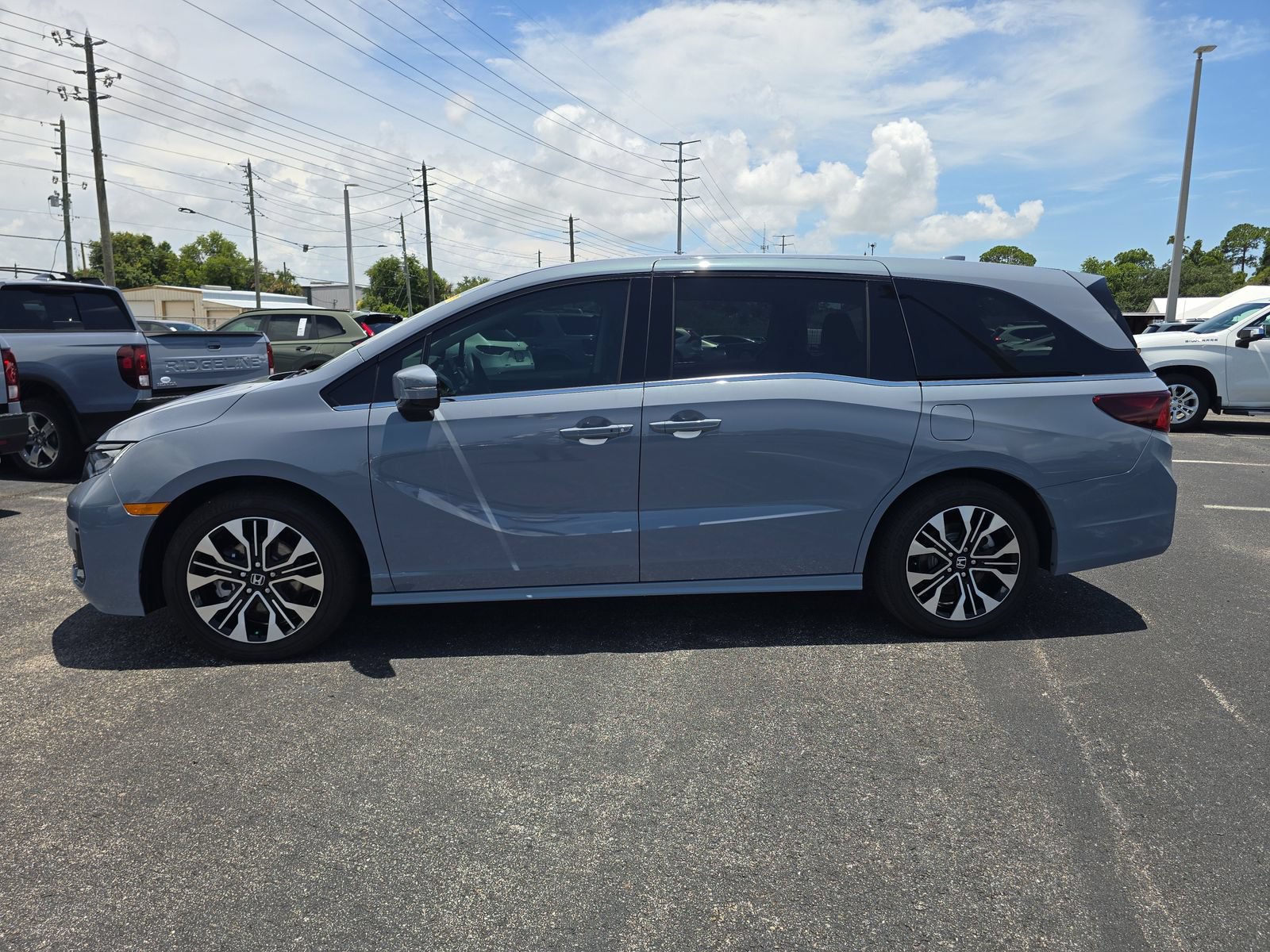 Certified 2026 Honda Odyssey Elite image 6