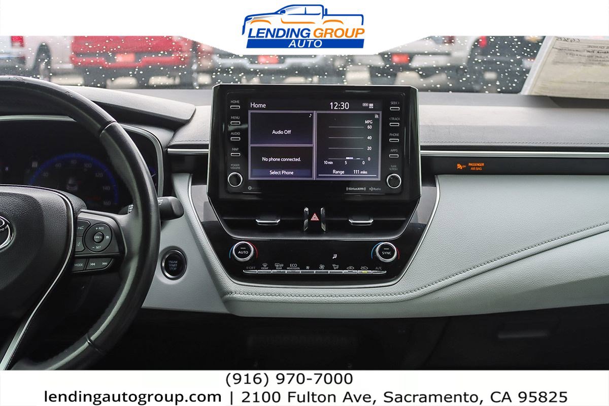 Used 2021 Toyota Corolla XSE image 12