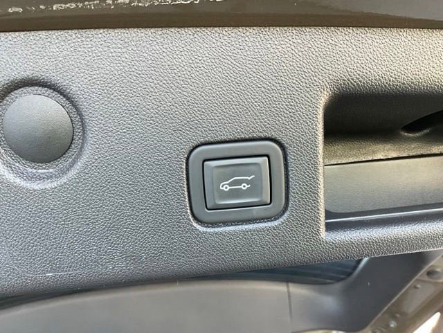 Certified 2024 Chevrolet Equinox LT FWD image 9