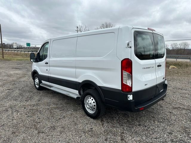 Used 2023 Ford Transit 250 Low Roof AWD w/ Exterior Upgrade Package image 19
