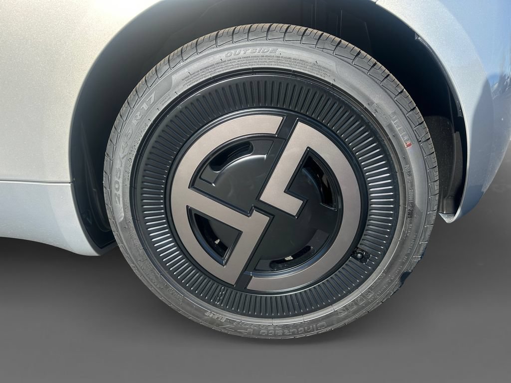 New 2025 FIAT 500 e FWD image 8