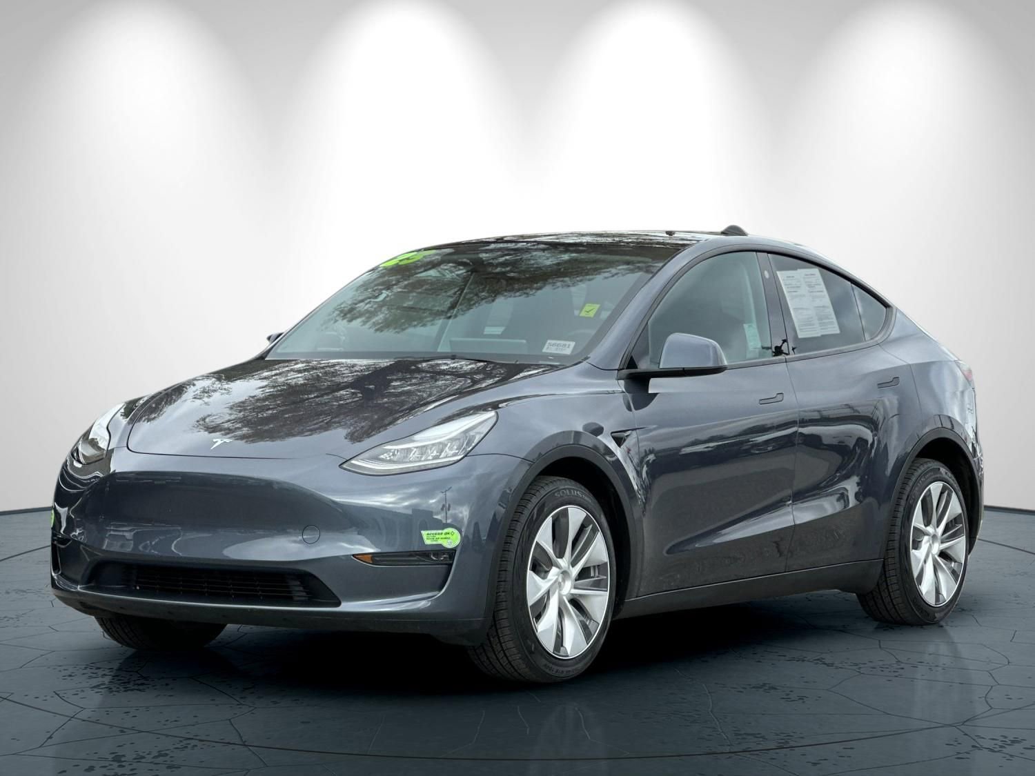 Used 2023 Tesla Model Y Long Range image 8