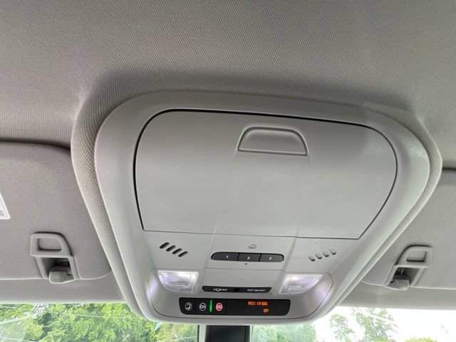 Used 2018 Chevrolet Equinox LT FWD image 20