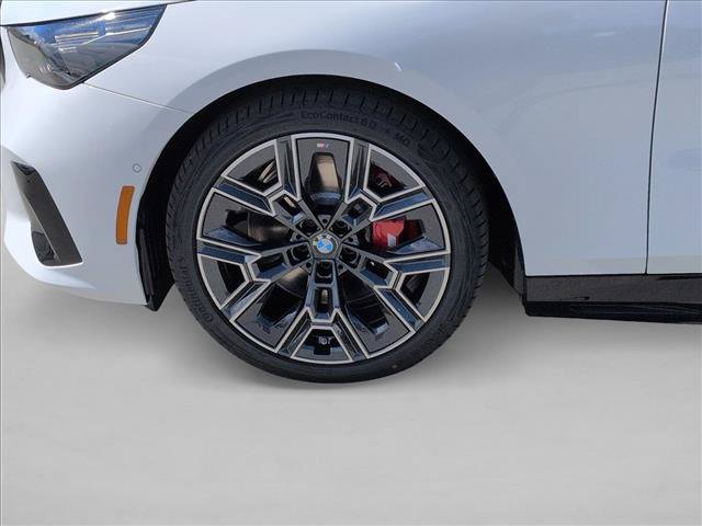 New 2027 BMW i5 eDrive40 w/ M Sport Package RWD image 9
