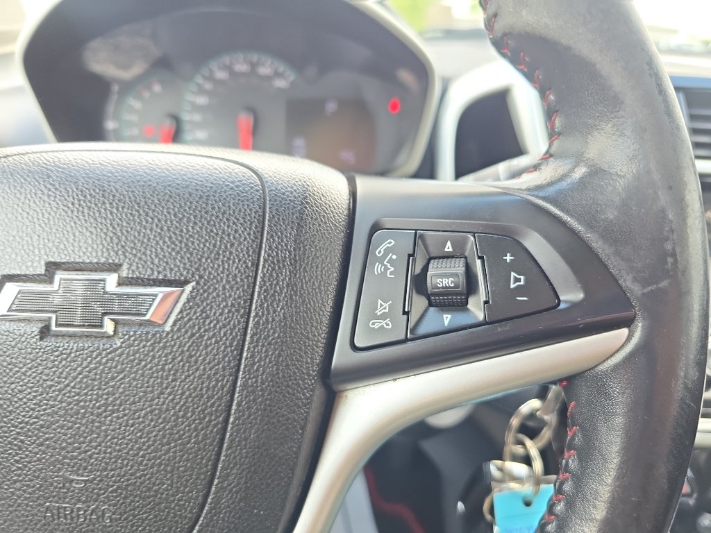 Used 2018 Chevrolet Sonic LT FWD image 23