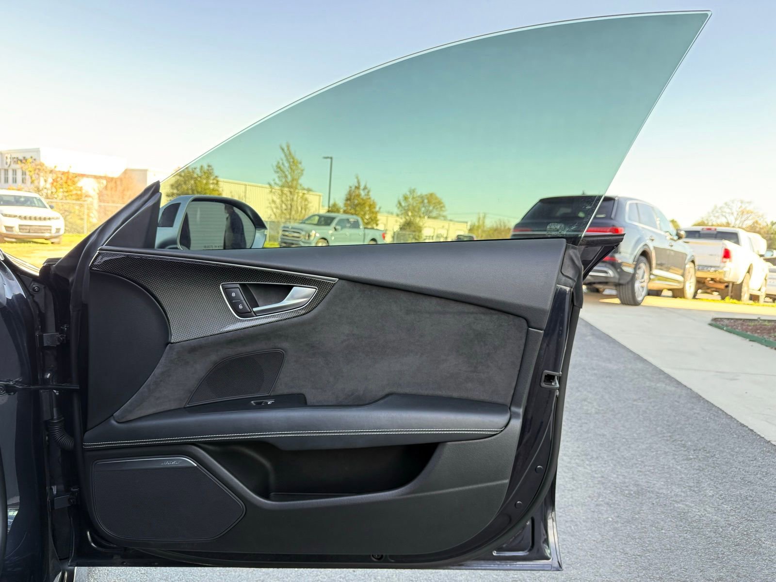 Used 2017 Audi S7 Premium Plus w/ Driver Assistance Package image 35