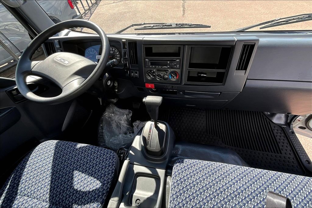 New 2025 Chevrolet Low Cab Forward image 4