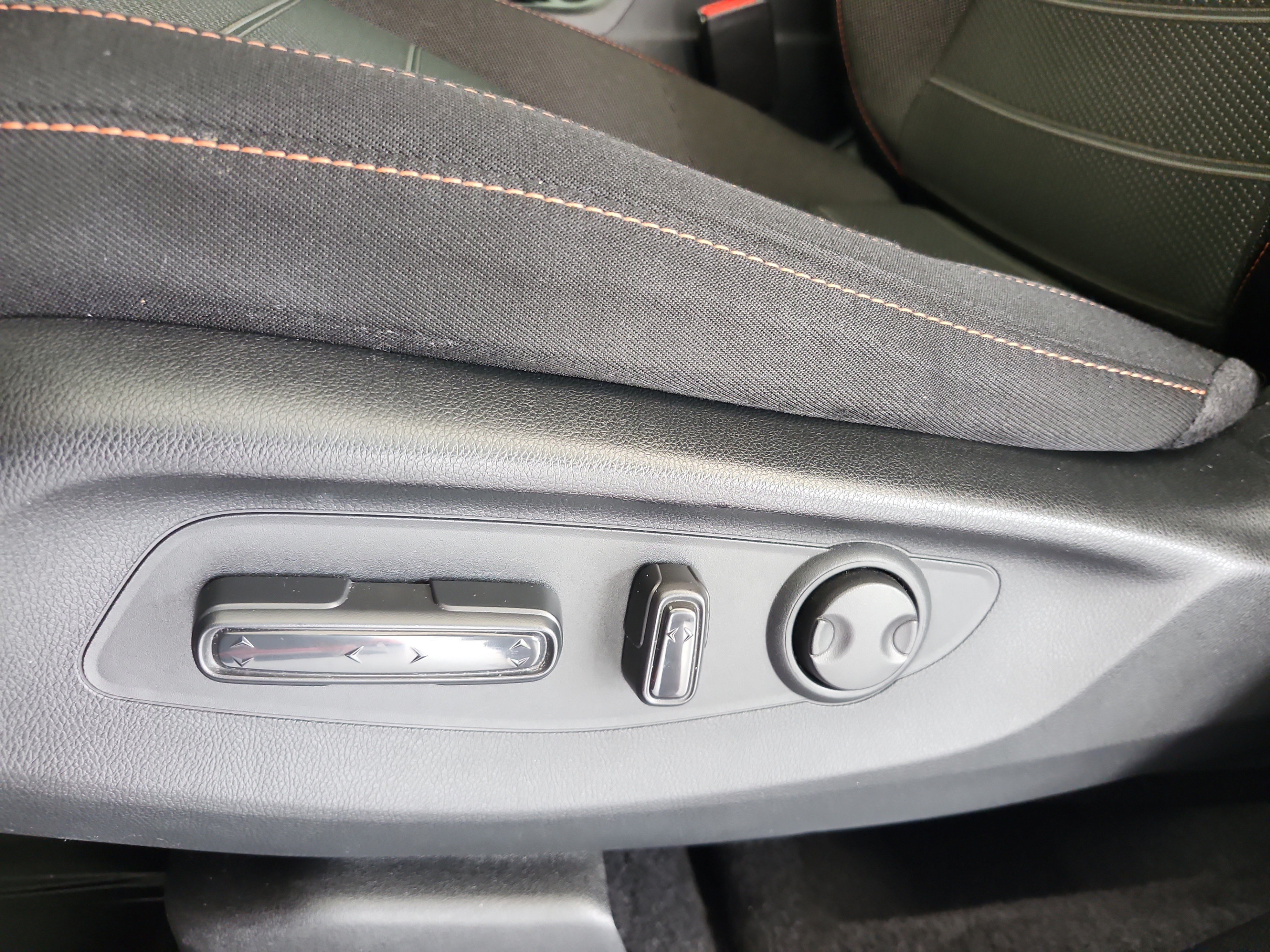 Used 2024 Honda CR-V Sport image 16
