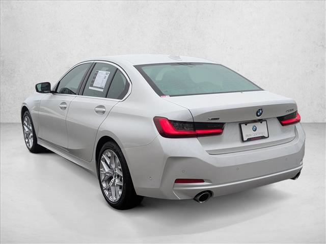 Certified 2025 BMW 330i xDrive Sedan w/ Convenience Package image 8