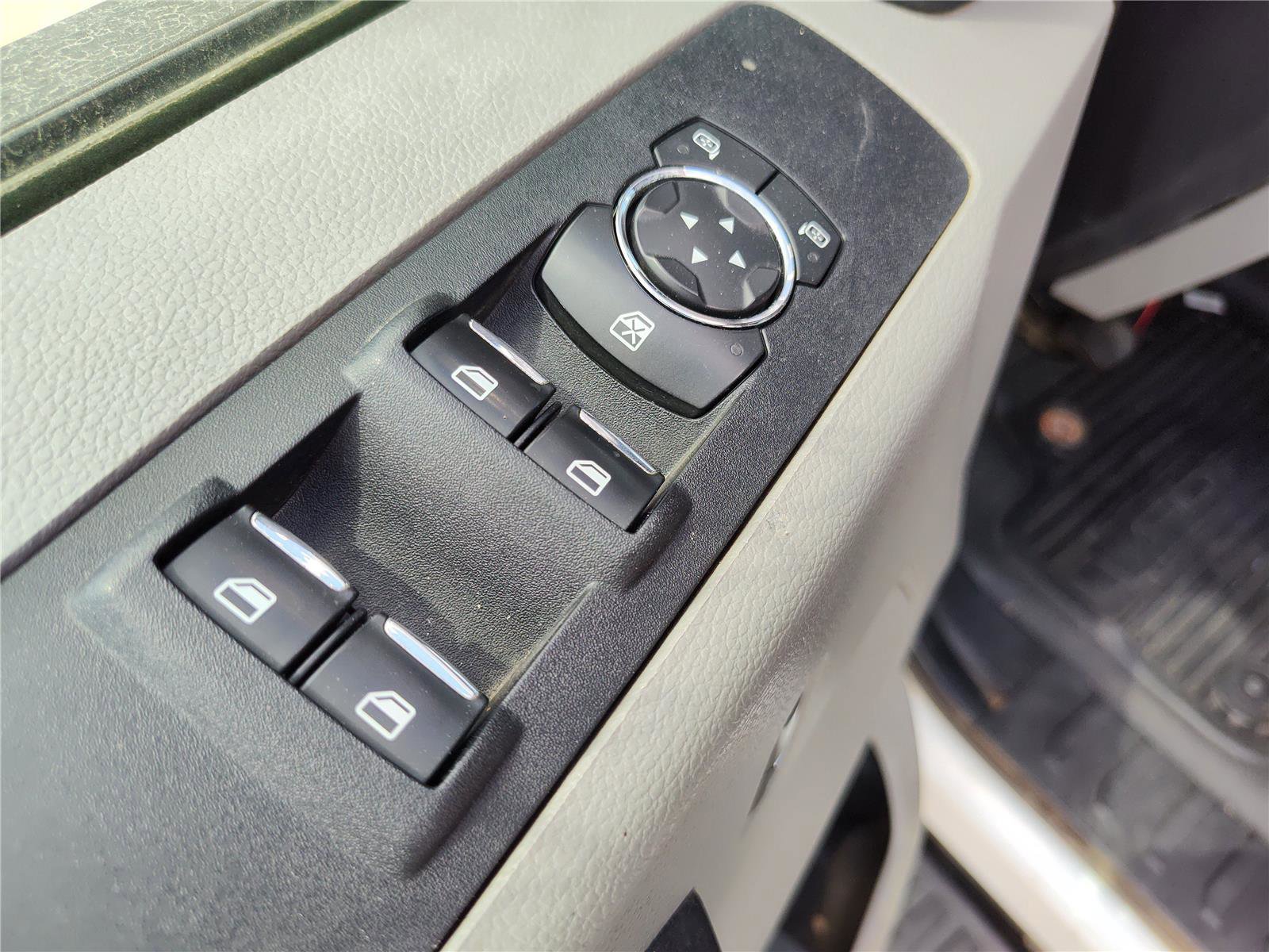 Used 2019 Ford F350 XL w/ Power Equipment Group image 15