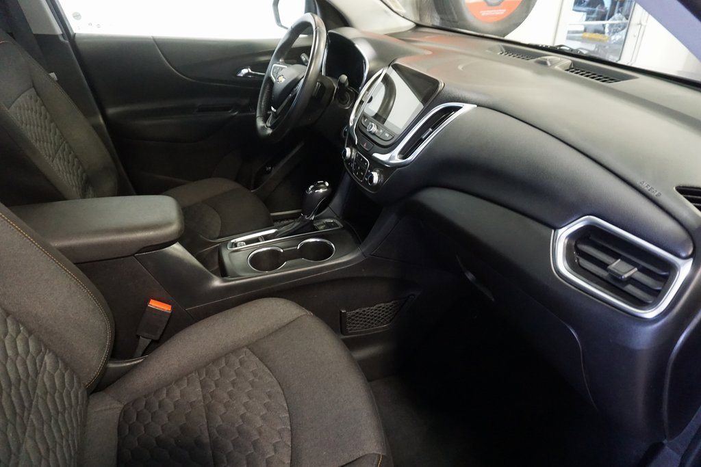 Used 2018 Chevrolet Equinox LT w/ Sun & Infotainment Package image 27