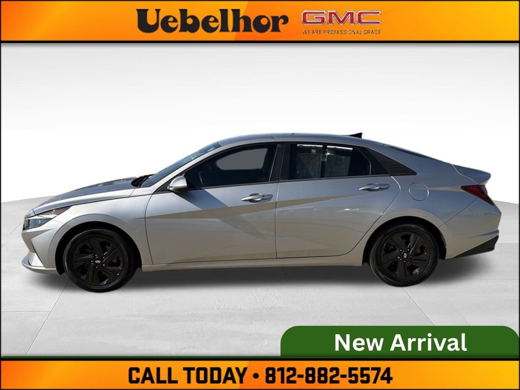 Used 2022 Hyundai Elantra SEL w/ Cargo Package FWD image 15