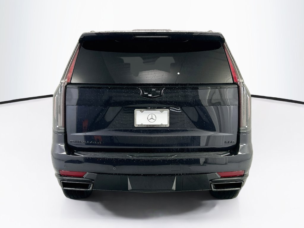 Used 2023 Cadillac Escalade Sport Platinum w/ Heavy-Duty Trailer Package AWD/4WD image 6