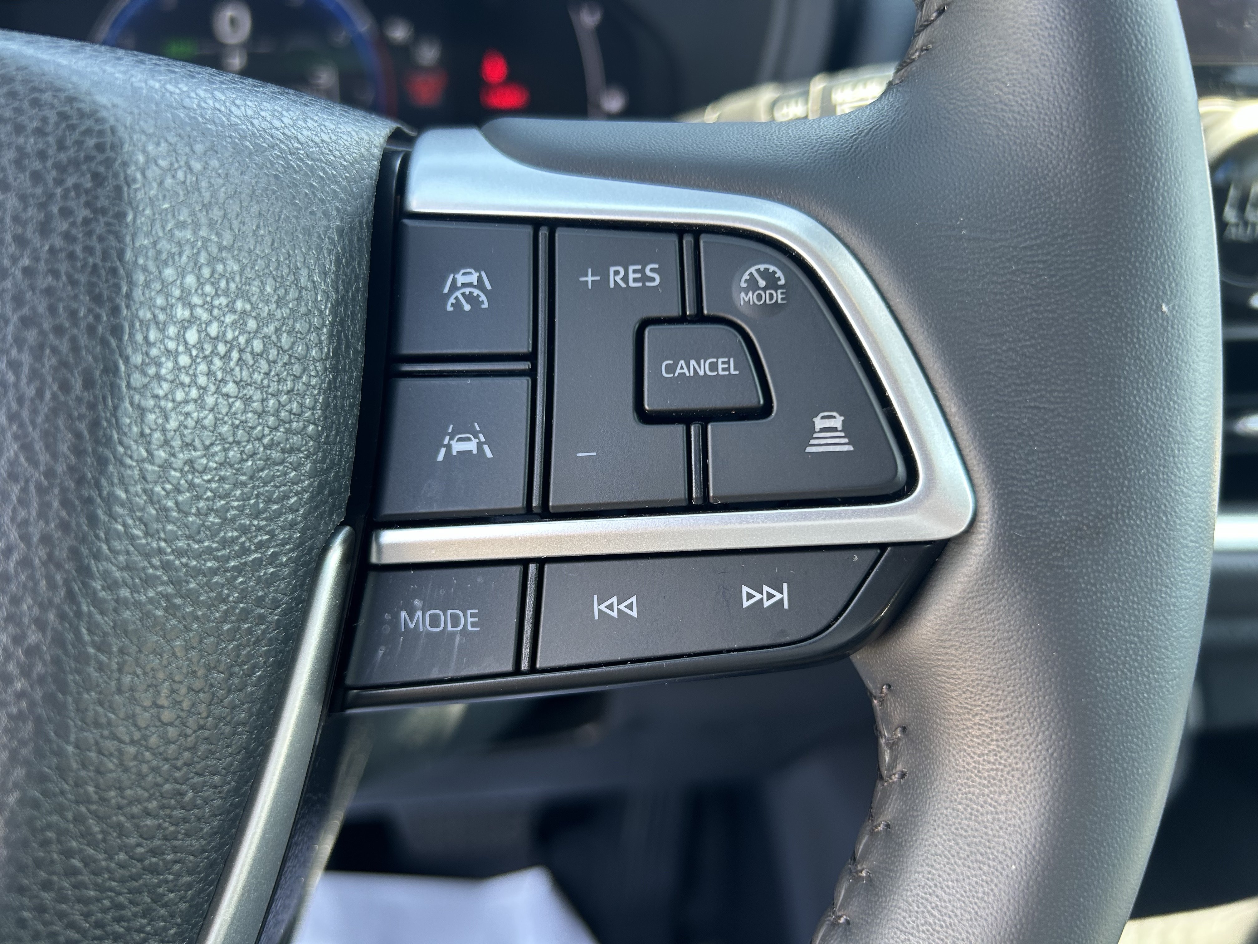Certified 2024 Toyota Grand Highlander AWD image 27