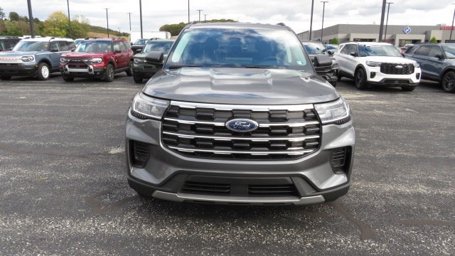 New 2026 Ford Explorer Active AWD/4WD image 11