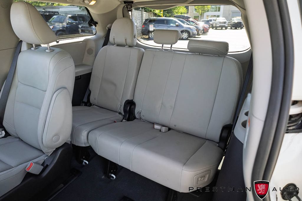 Used 2020 Toyota Sienna Limited FWD image 41