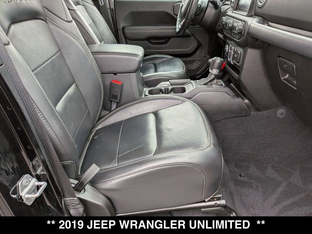 Used 2019 Jeep Wrangler Unlimited Sahara AWD/4WD image 27