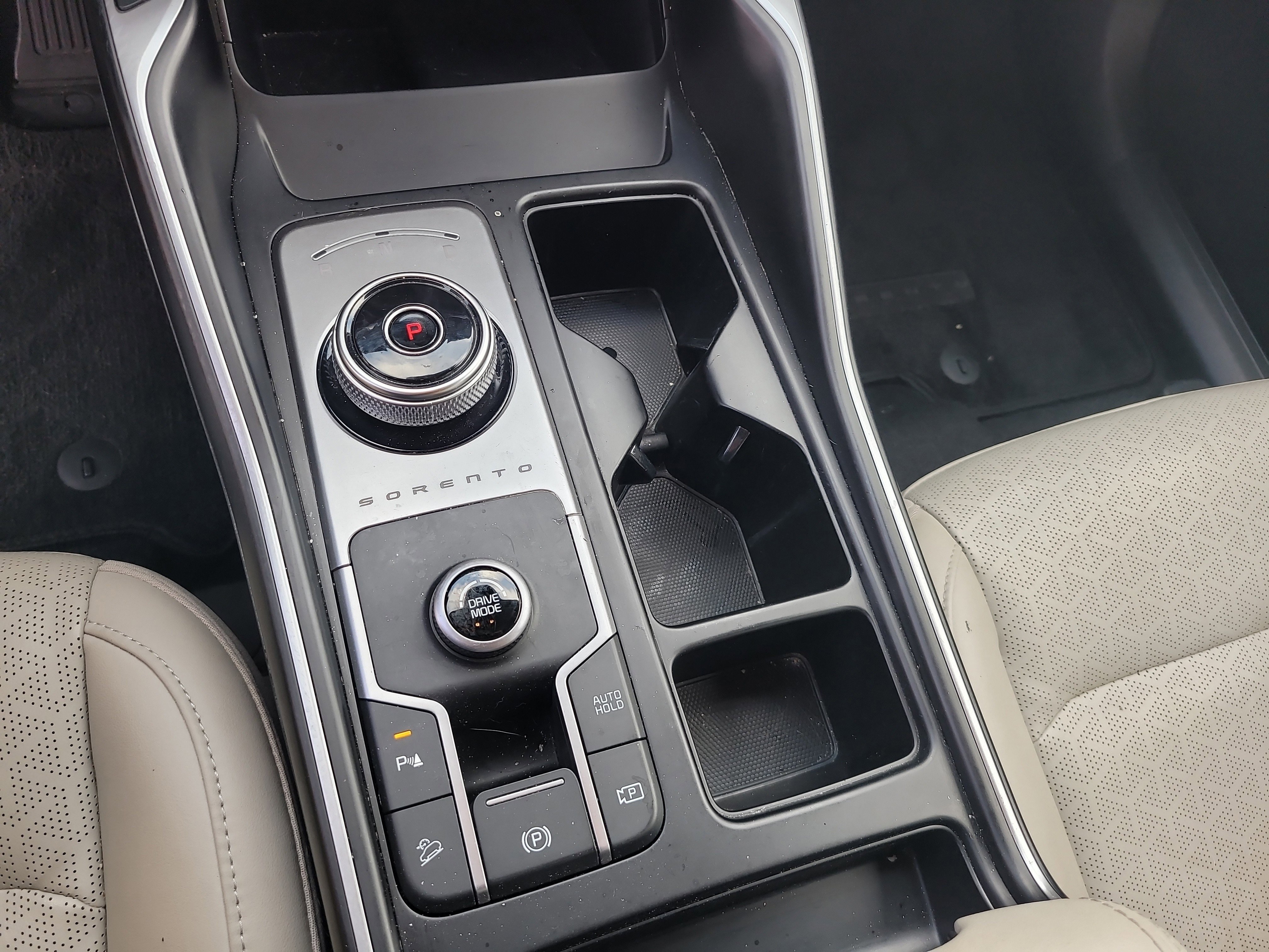 Used 2023 Kia Sorento EX image 26