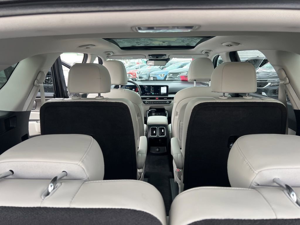 Certified 2025 Kia Sorento X-Line EX image 13