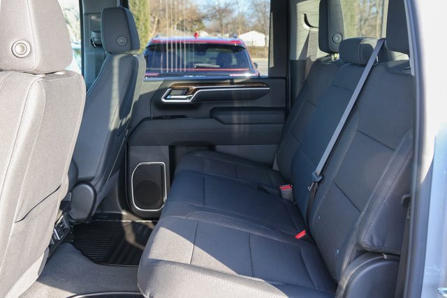 New 2026 GMC Sierra 3500 SLE w/ SLE Convenience Package image 13