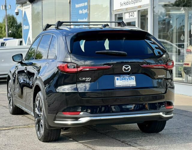 Used 2024 MAZDA CX-90 Plug-In Hybrid w/ Premium Pkg AWD/4WD image 3