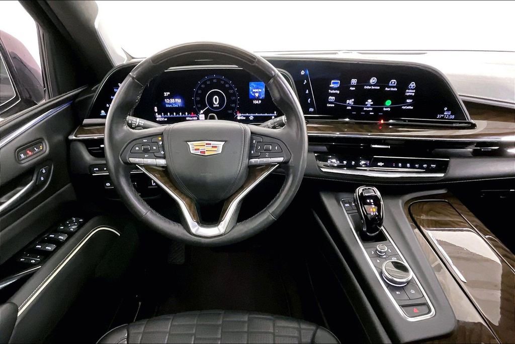 Used 2024 Cadillac Escalade ESV Sport Platinum image 7