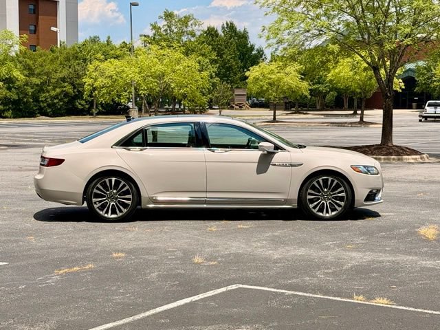 Used 2019 Lincoln Continental Select FWD image 9