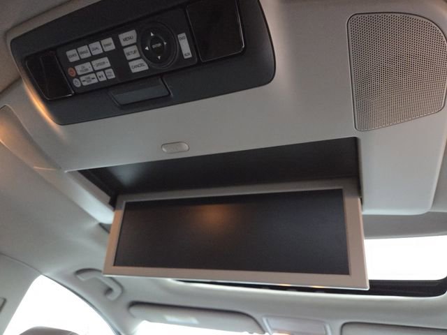 Used 2016 Honda Odyssey Touring image 17