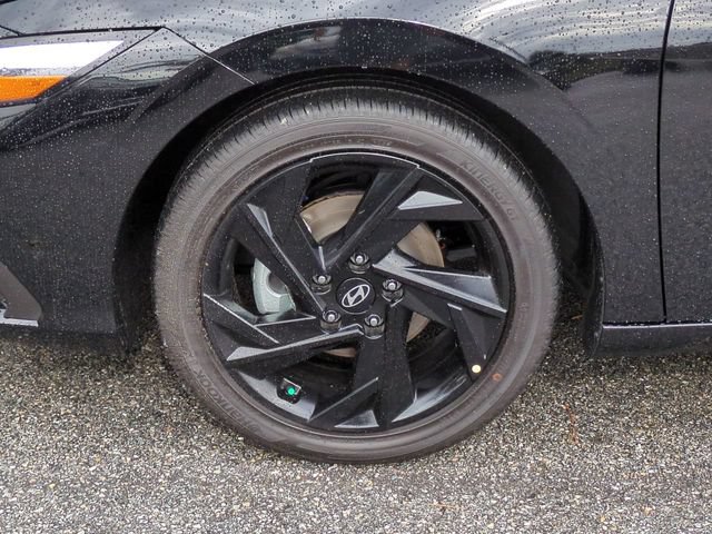 New 2026 Hyundai Elantra Sport FWD image 11