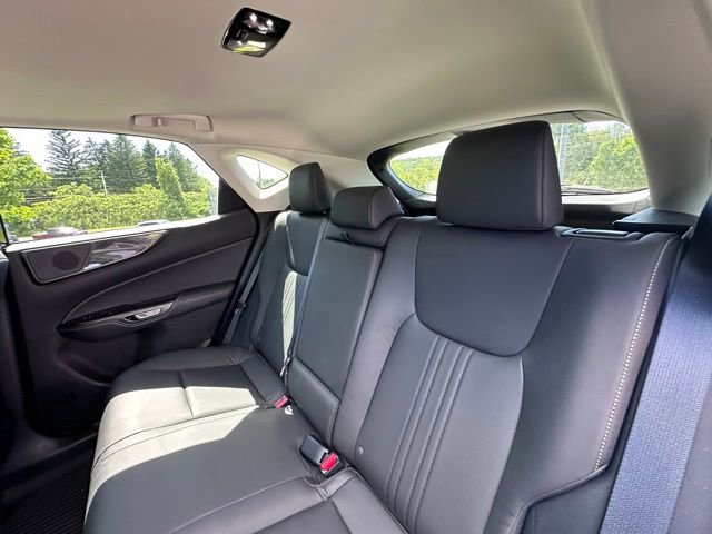 Used 2024 Lexus NX 350h AWD image 11