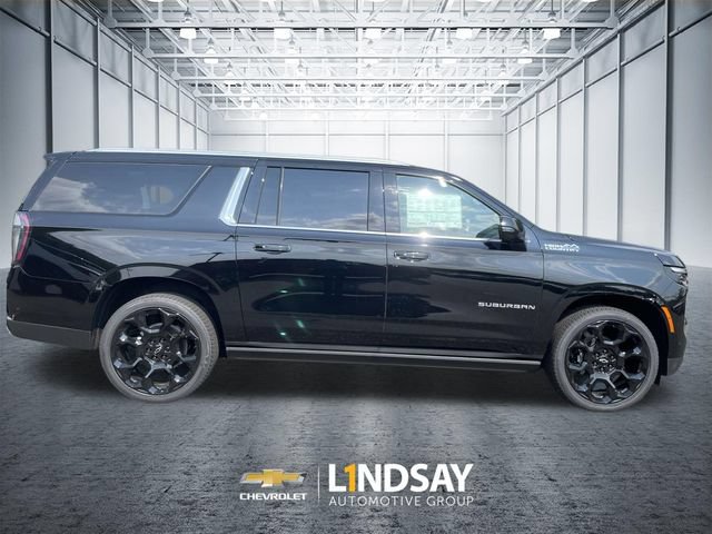 New 2026 Chevrolet Suburban High Country AWD/4WD image 9