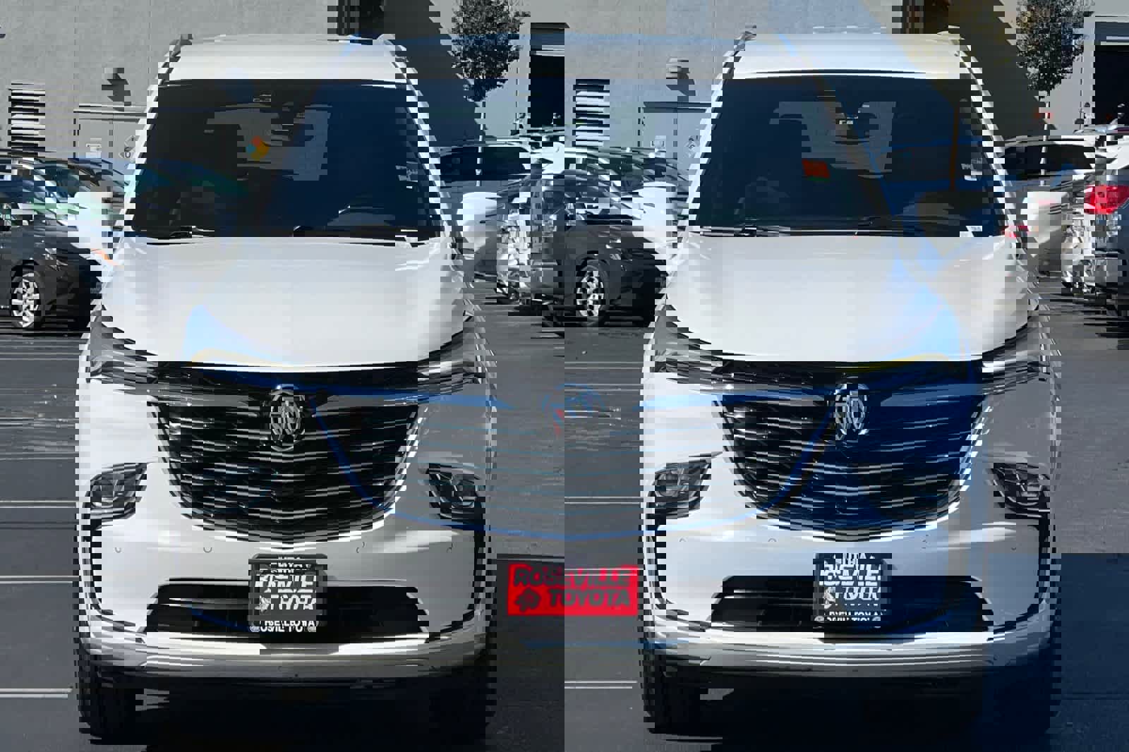 Used 2022 Buick Enclave Essence image 10