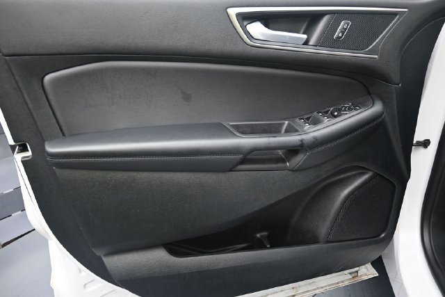Used 2024 Ford Edge SEL AWD/4WD image 11
