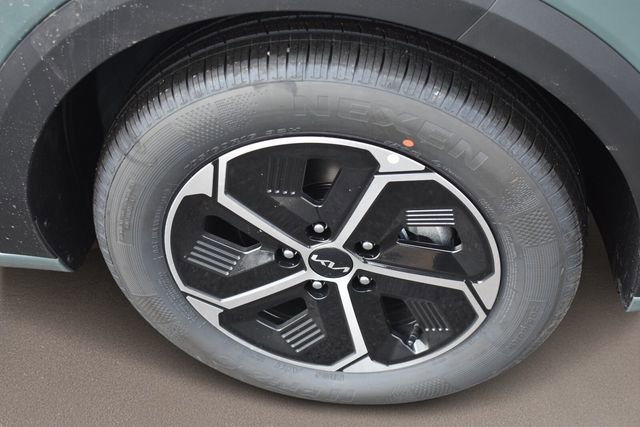 New 2026 Kia Niro EX image 12