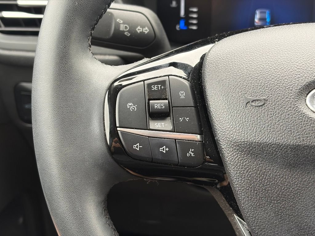Used 2023 Ford Escape Active w/ Tech Pack #1 AWD/4WD image 25