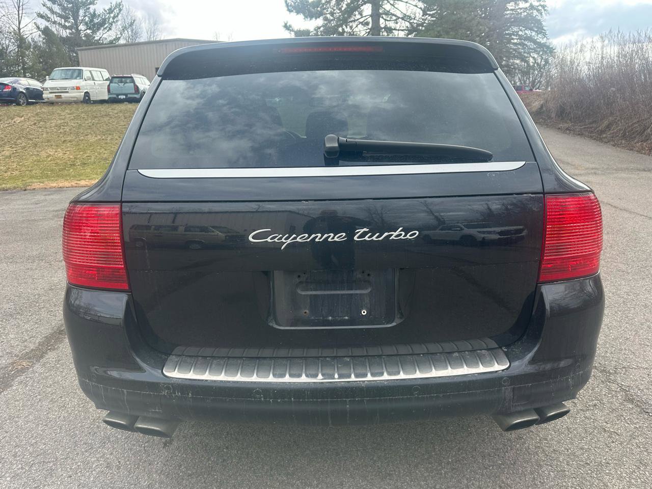 Used 2005 Porsche Cayenne Turbo AWD/4WD image 4