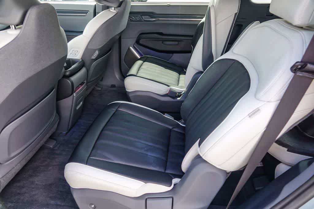 Certified 2024 Kia EV9 GT-Line AWD/4WD image 17