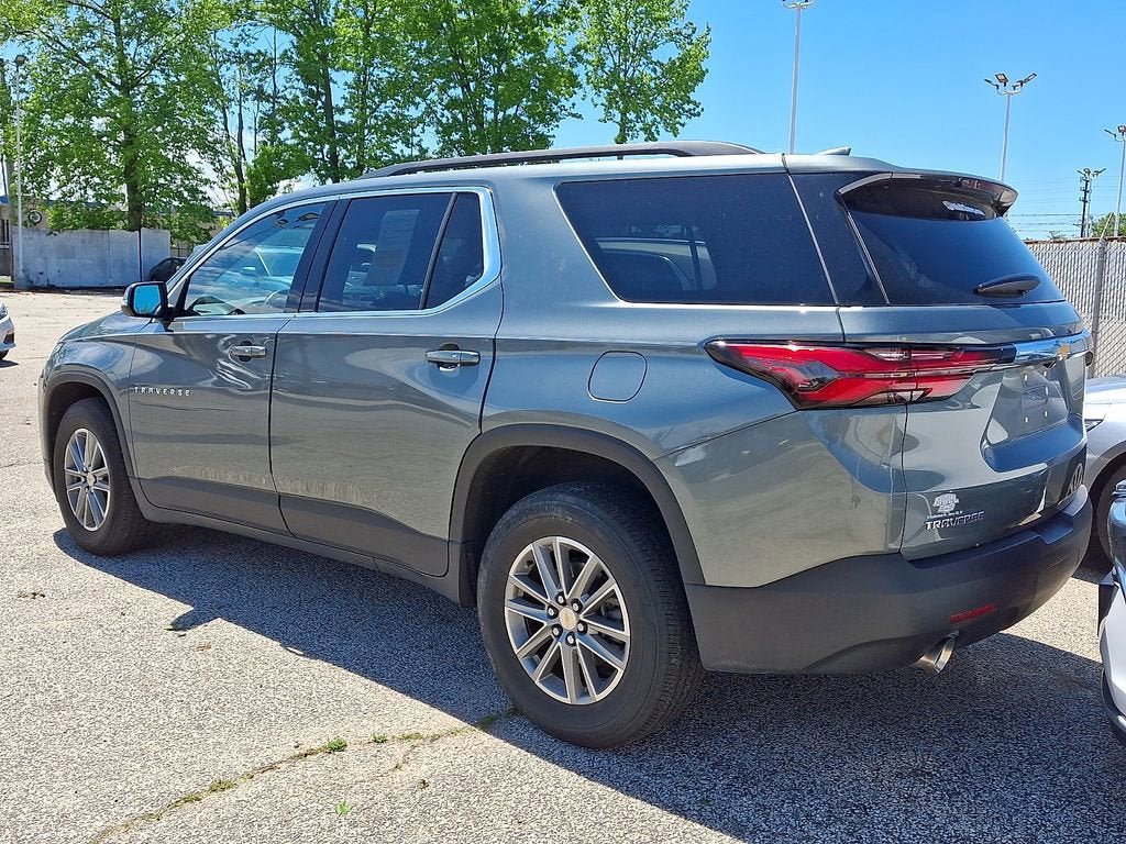 Used 2023 Chevrolet Traverse LT FWD image 10