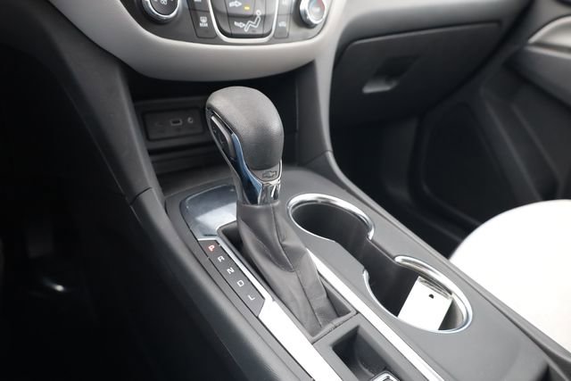 Used 2024 Chevrolet Equinox LS w/ Driver Confidence II Package image 23