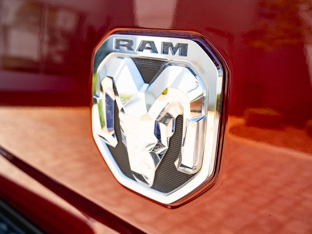 Used 2022 RAM 2500 Big Horn w/ Level C Equiment Group AWD/4WD image 18