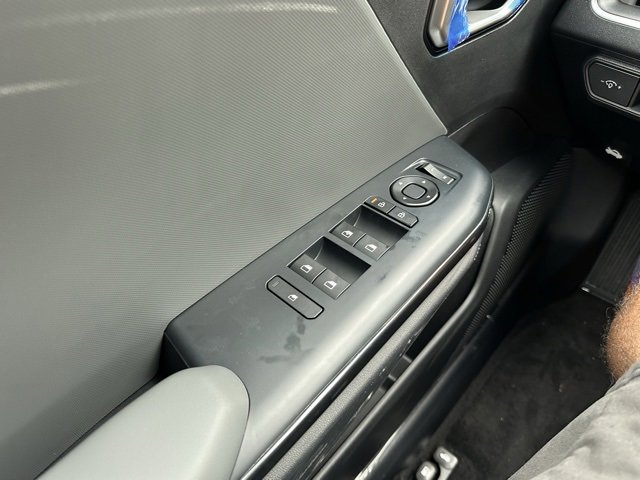New 2025 Kia K4 LXS image 35