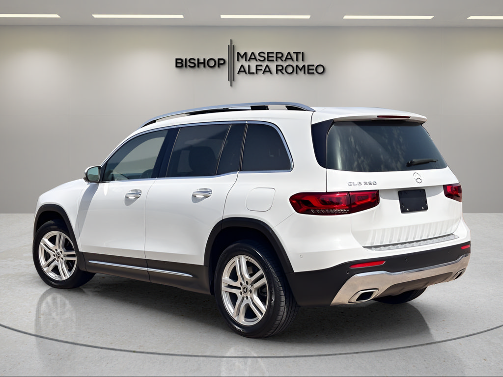 Used 2022 Mercedes-Benz GLB 250 image 3