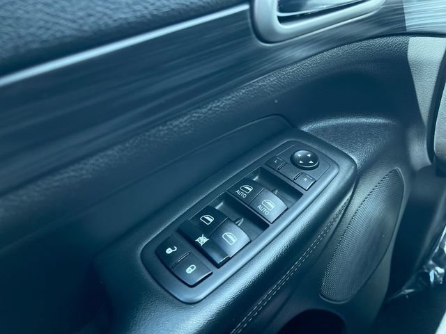 Used 2020 Jeep Grand Cherokee Laredo w/ All-Weather Capability Group AWD/4WD image 24